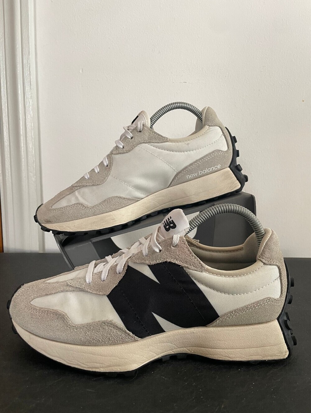 NEW BALANCE 327